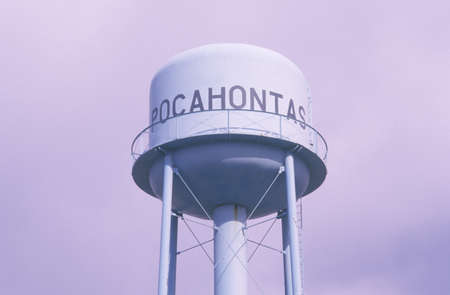 A sign that reads ÒPocahontasÓのeditorial素材