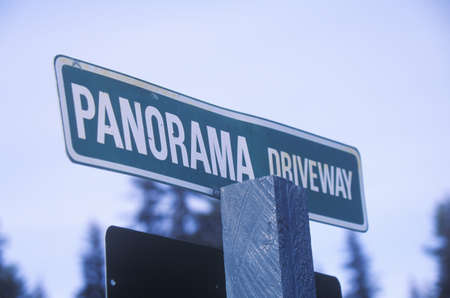 A sign that reads ÒPanorama DrivewayÓのeditorial素材