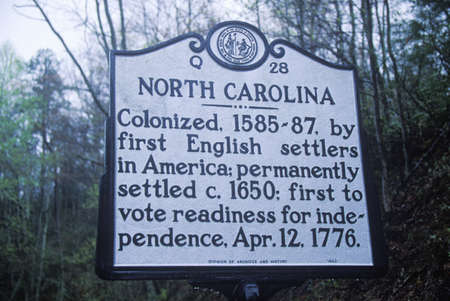 A sign that reads ÒNorth CarolinaÓのeditorial素材