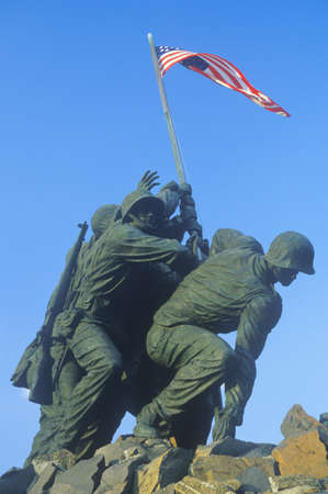 Side view of Iwo Jima United States Marine Corps memorial statue in Arlington, Virginiaのeditorial素材