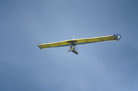 Hang Glider in mid air during Hang Gliding Festival, Telluride, Coloradoのeditorial素材