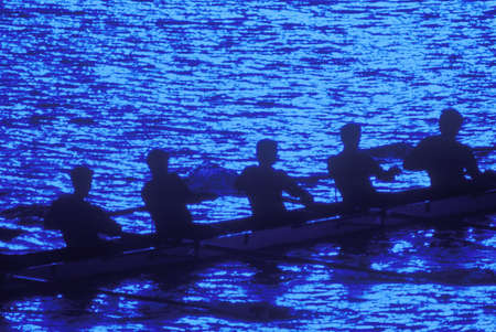 Rowers by moonlight, Charles River, Cambridge, Massachusettsのeditorial素材