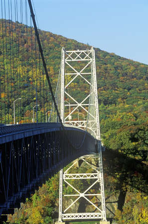 The Bear Mountain Bridge, located in Bear Mountain State Park, New York, spans the Hudson Riverのeditorial素材