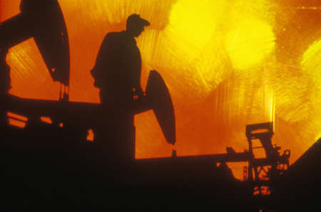 Oil worker at Torrance in Delamo County, CAのeditorial素材