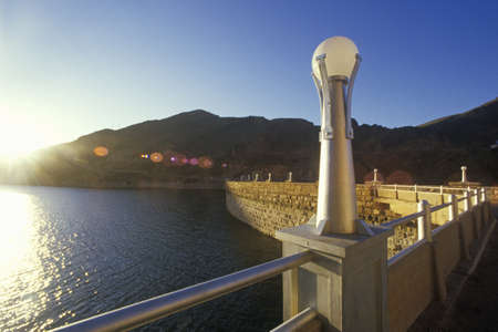 Theodore Roosevelt Dam at Theodore Roosevelt Lake, AZのeditorial素材