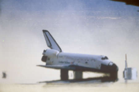 Space shuttle landing at Edwards Dry Lake, Edwards Air Force Base, CAのeditorial素材