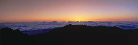 Sunrise over Haleakala volcano summit, Maui, Hawaiiのeditorial素材