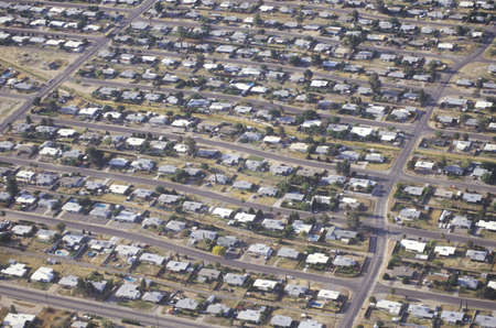 Aerial view of desert suburban homes in Tucson, Arizonaのeditorial素材