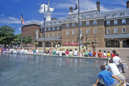 Alexandria City Hall and Market Square in Old Town Alexandria, Alexandria, Washington, DCのeditorial素材