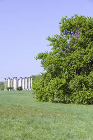 National Capitol Columns, Corinthian columns, in springtime at the United States National Arboretum, Washington D.C.のeditorial素材