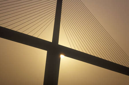 Tampa Sunshine Skyway Bridge, world's longest cable-stayed concrete bridge, Tampa Bay, Floridaのeditorial素材