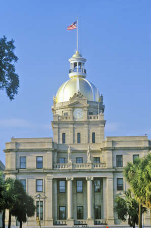 City Hall in historic downtown Savannah, Savannah, Georgiaのeditorial素材