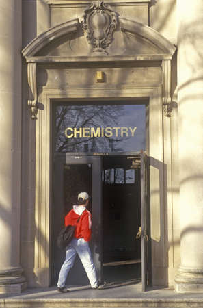 Student Entering Chemistry Building, University of Iowa, Iowa City, Iowaのeditorial素材