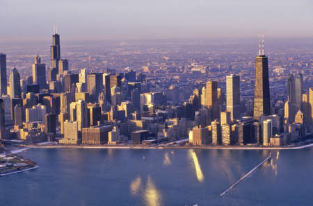 The Chicago Skyline at Sunrise, Chicago, Illinoisのeditorial素材