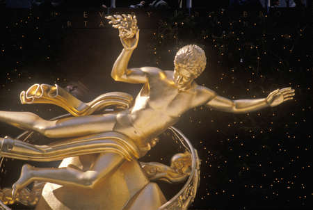 Statue at Rockefeller Center Skating Rink, New York City, NYのeditorial素材