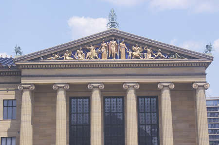 Philadelphia Museum of Art with plaza and fountain in Greek Revival style, Philadelphia, PAのeditorial素材