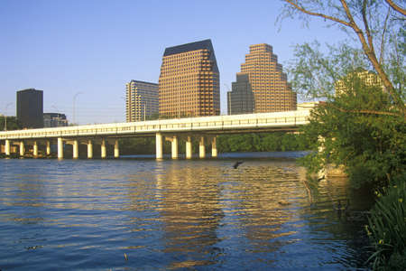 Skyline of Austin, TX, state capitol with Colorado River in foregroundのeditorial素材