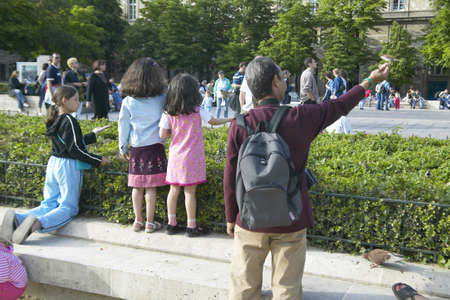Park Across from Notre Dame Cathedral, Paris, Franceのeditorial素材