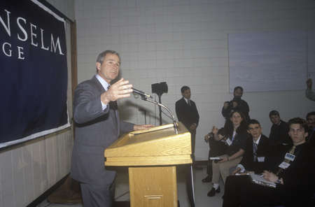 George W. Bush speaking at Presidential Youth Forum at Anselm College, NH, January 2000のeditorial素材