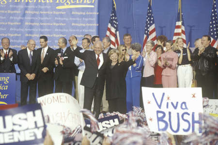 Bush/Cheney campaign rally in Costa Mesa, CAのeditorial素材
