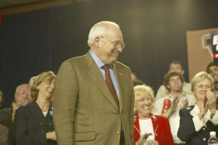 Campaign rally in Ohio attended by Vice Presidential candidate Dick Cheney, 2004のeditorial素材