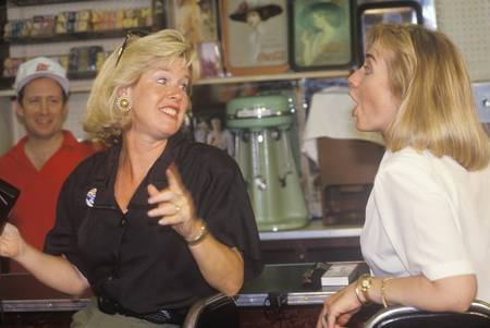 Tipper Gore and Hillary Clinton at Dee's Restaurant during the Clinton/Gore 1992 Buscapade campaign tour in Corsicana, Texasのeditorial素材