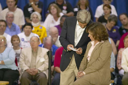 Senator and Mrs. John Kerry addressing audience of seniors at the Valley View Rec Center, Henderson, NVのeditorial素材