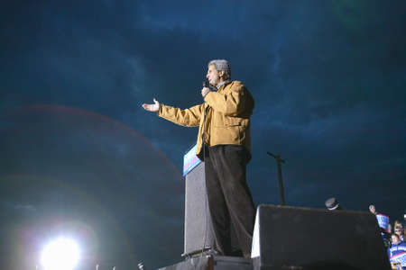 On a mid-October bus tour through rural southern Ohio, Kerry visits a small farm in southern Pike Countyのeditorial素材