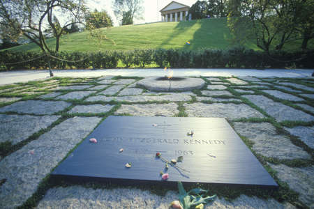 Tomb of President John F. Kennedy,  Arlington Cemetery, Washington, D.C.のeditorial素材