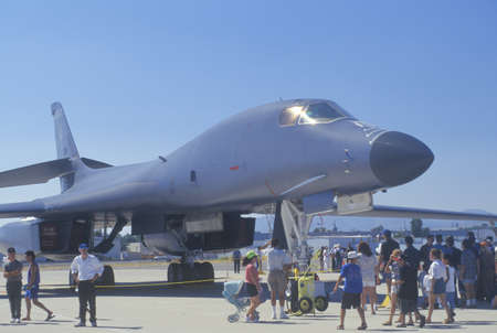 Visitors Viewing B1-B Stealth Bomber, Van Nuys Air Show, Californiaのeditorial素材