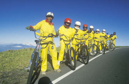 Group of bicyclists riding on Haleakala, Maui, HIのeditorial素材
