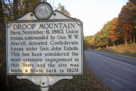 Sign at the entrance of Droop Mountain Battlefield State Park, Civil War battleground, Scenic Route 39, WVのeditorial素材
