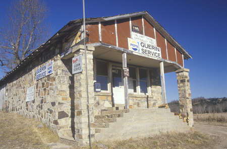 Small-town Post Office and general store, Garrison, MOのeditorial素材