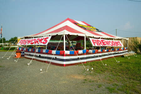 Fireworks stand on route 29 in rural Virginiaのeditorial素材