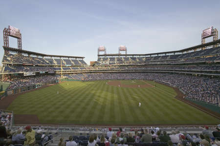Panoramic view of 29,183 baseball fans at Citizens Bank Park, Philadelphia, PA, who are watching Philadelphia Phillies beat the Milwaukee Brewers by a score of 8 to 6 on May 14, 2007のeditorial素材