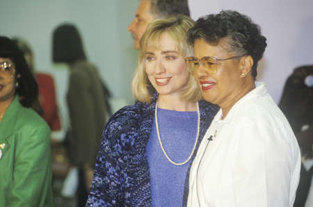 Hillary Rodham Clinton at the Maxine Waters Employment Preparation Center in 1992 in So. Central, LAのeditorial素材