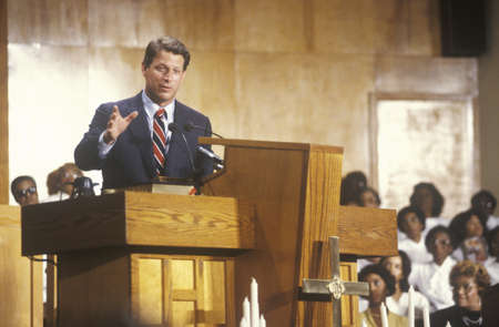 Senator Al Gore at the Olivet Baptist Church in Cleveland, Ohio during the Clinton/Gore 1992 Buscapade Great Lakes campaign tourのeditorial素材