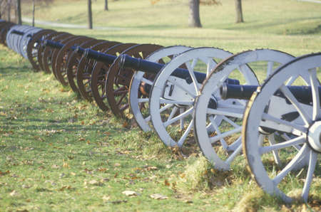 Cannons at the Revolutionary War National Park at sunrise, Valley Forge, PAのeditorial素材