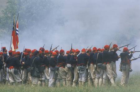 Historical reenactment of the Battle of Manassas, marking the beginning of the Civil War, Virginiaのeditorial素材