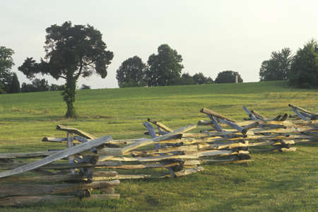 Split rail fence Appomattox Courthouse Historic National Park, Virginiaのeditorial素材
