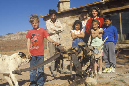 Children and teachers at one room school house, Lee Ranch, UTのeditorial素材