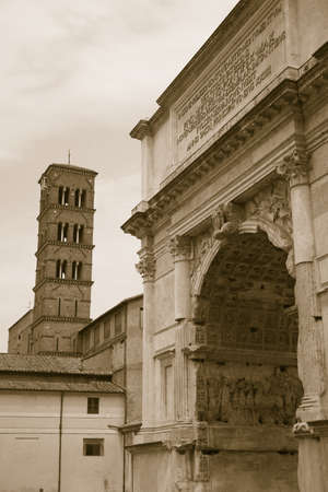 Triumphal Arches, Arch of Septimius Severus, Roman Forum, Rome, Italy, Europeのeditorial素材