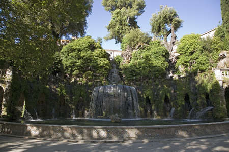 Villa d'Este garden and fountains in Tivoli near Rome, Italy, Europe, commissioned and built by Cardinal Ippolito d'Este, the son of Lucrezia Borgia and the grandson of Pope Alexander Vのeditorial素材