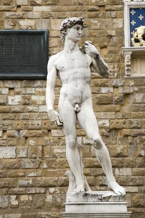 Statue replica of David by Michelangelo di Lodovico Buonarroti Simoni, Florence, Italyのeditorial素材