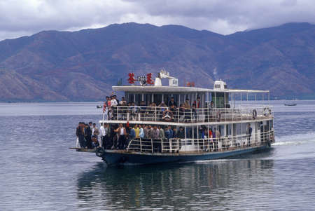 Tourist boat on Erhai Lake in Dali, Yunnan Province, People's Republic of Chinaのeditorial素材