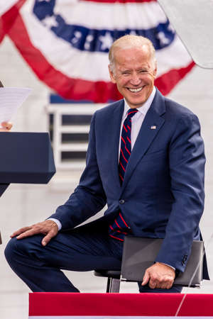 OCTOBER 13, 2016: Vice President Joe Biden campaigns for Nevada Democratic U.S. Senate candidate Catherine Cortez Masto and presidential candidate Hillary Clinton at the Culinary Union, Las Vegas, NVのeditorial素材