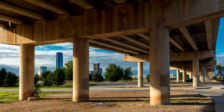 OCTOBER 11, 2018 - Oklahoma City, USA - under freeway we see Oklahoma City Skyline, Oklahoma City, Oklahomaのeditorial素材