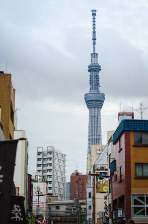 tokyo sky tree behide the cityscapeのeditorial素材