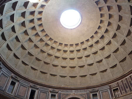 November 04, 2017 Rome: The Pantheon is a former Roman temple, now a Catholic church, in Rome, Italyのeditorial素材