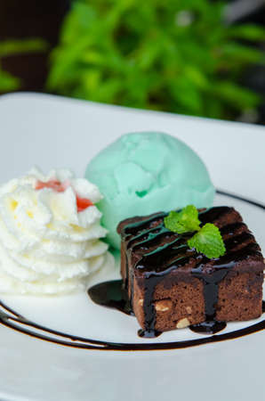 Ice-cream with Brownie の写真素材